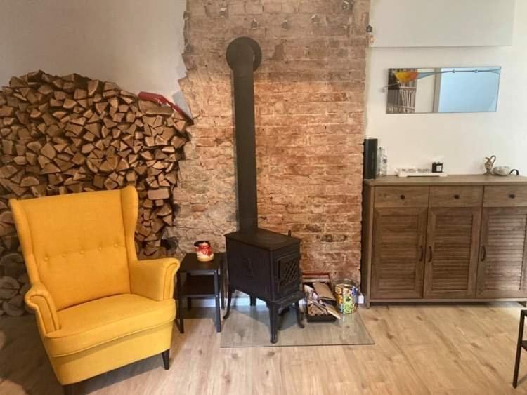 Apartman pod Starym zámkom Banská Štiavnica Esterno foto