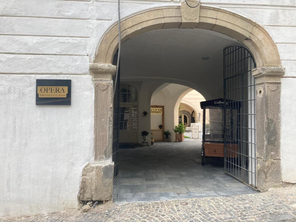 Apartman pod Starym zámkom Banská Štiavnica Esterno foto