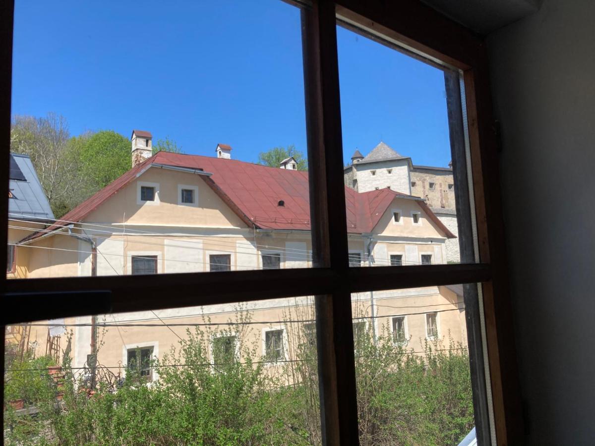 Apartman pod Starym zámkom Banská Štiavnica Esterno foto